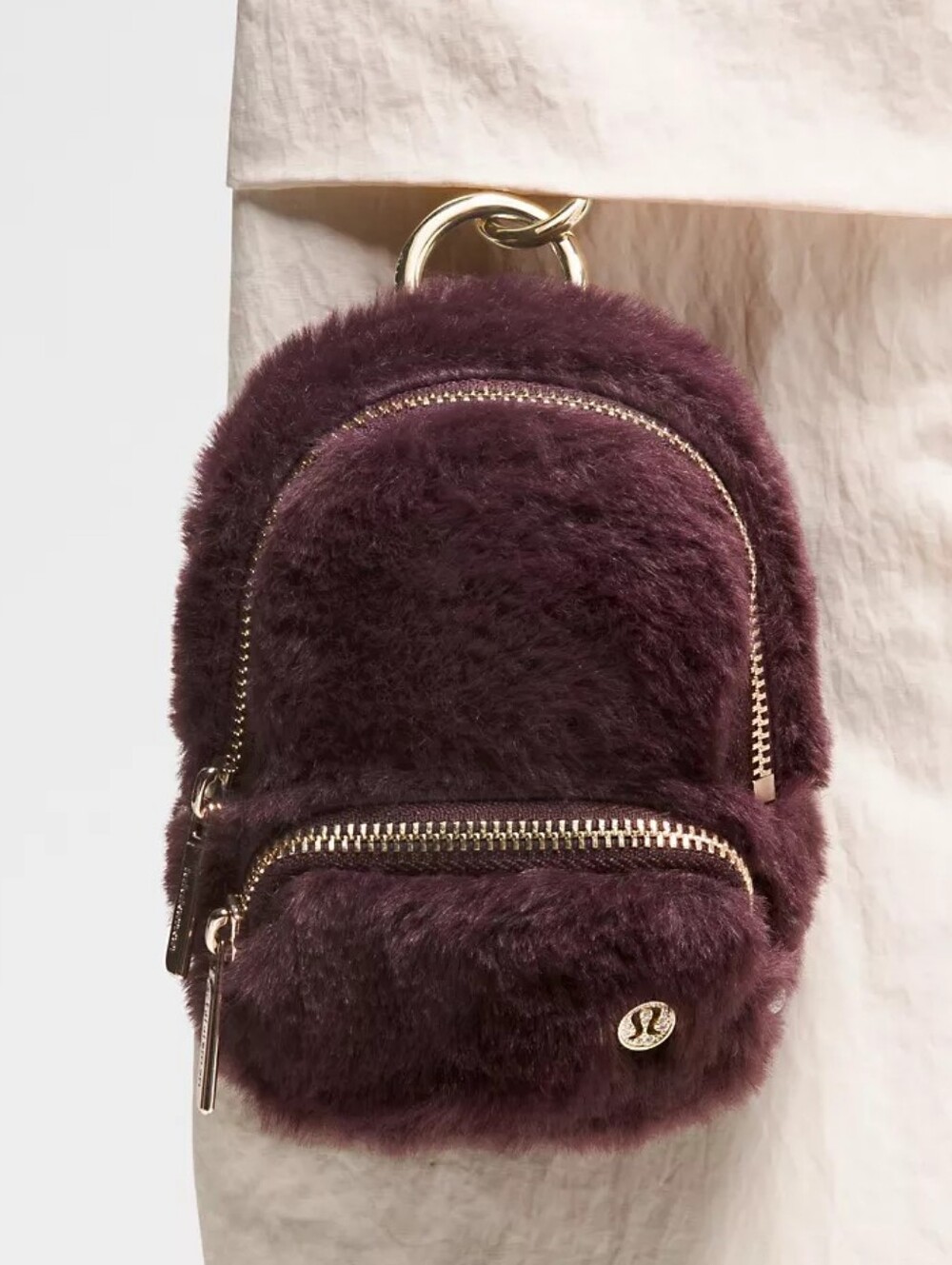 Lululemon Everywhere Nano Backpack In Black Plum And Gold Clippable Bag Charm - Picture 2 of 4
